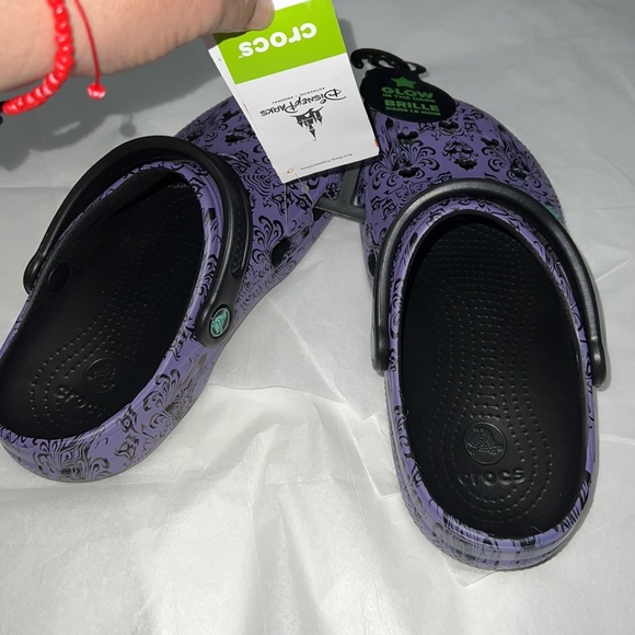 M4/W6 DISNEY CROCS The Haunted Mansion Shoes *UNISEX*SLIP RESISTANT* - Picture 12 of 15